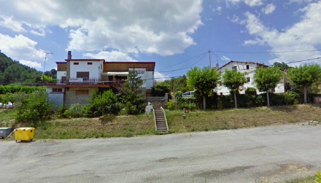 Hostal El Violi Cardona Exterior photo